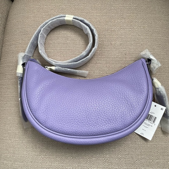 Coach Luna Shoulder Bag in colour Light Violet New with Tags - Picture 5 of 7